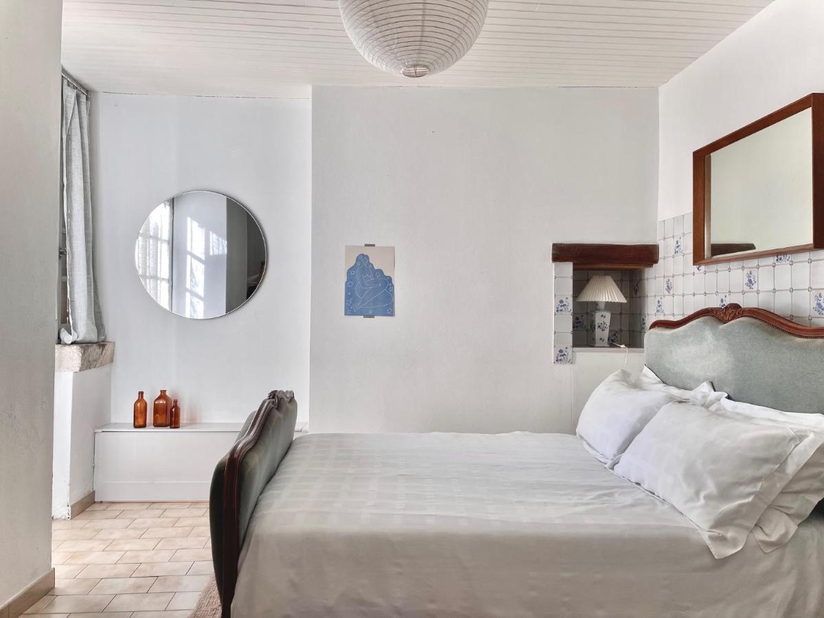 Stylish One Bedroom Apartment In A Lovely Village Saint-Vincent-Rive-d'Olt Экстерьер фото